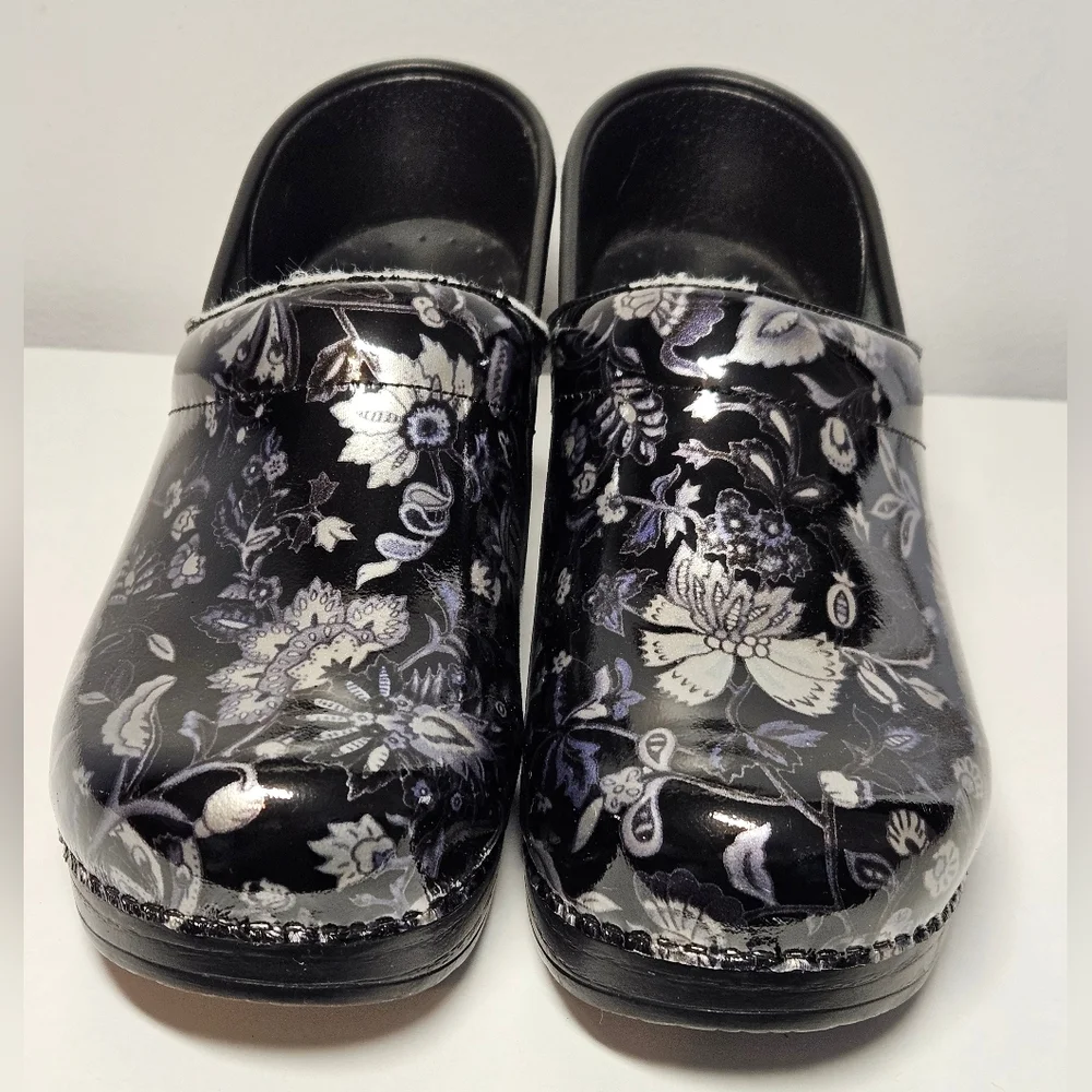 Dansko Women's Metallic Floral Print Slip-On Shoes, Sz 37, US Sz 6.5-7 - Picture 3 of 12